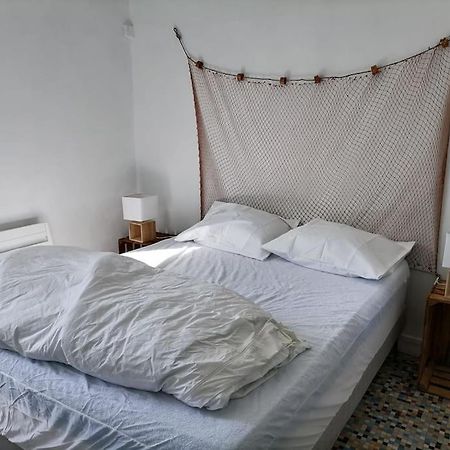 Maison De Pecheur Cour Privee En Centre Ville Сен-Жиль-Круа-де-Ви Экстерьер фото