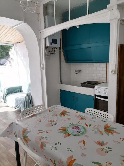 Maison De Pecheur Cour Privee En Centre Ville Сен-Жиль-Круа-де-Ви Экстерьер фото