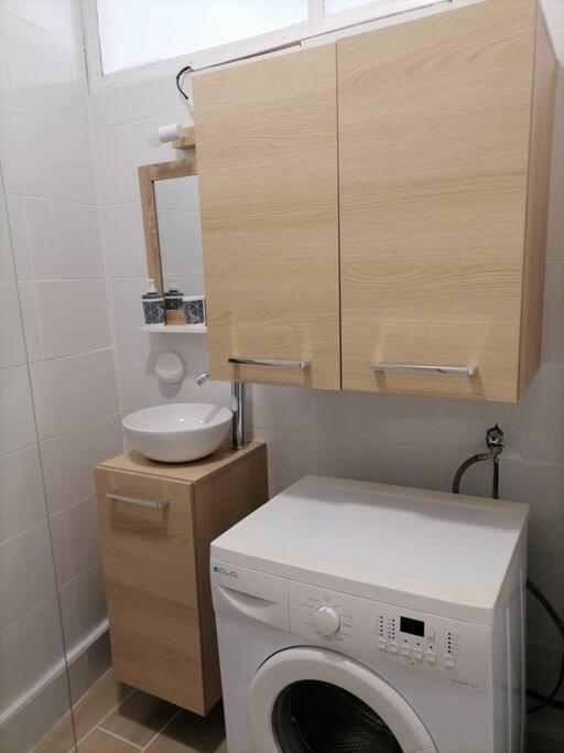 Maison De Pecheur Cour Privee En Centre Ville Сен-Жиль-Круа-де-Ви Экстерьер фото